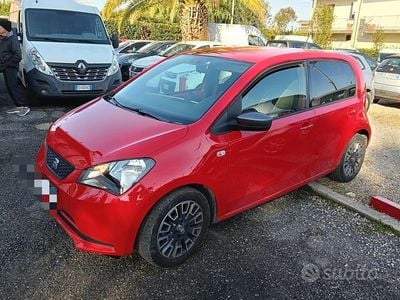 Usata Seat Mii Chic 68 CV (50 kW) 2019 Rosso Utilitaria