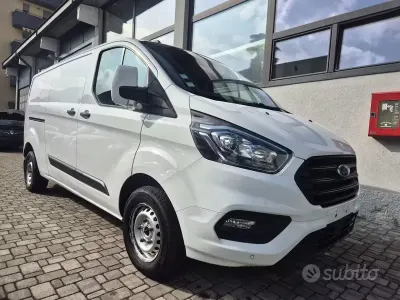 Usata Ford 300 Trend 130 CV (95 kW) 2020 Bianco Berlina