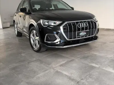 Usata Audi Q3 Advanced 150 CV (110 kW) 2019 Nero SUV