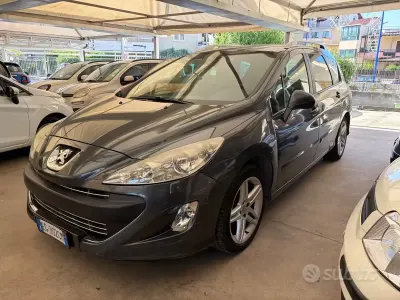 Usata Peugeot 308 Sportium 112 CV (82 kW) 2011 Grigio Station wagon
