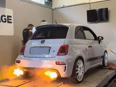 Usata Abarth 595 145 CV (106 kW) 2016 Grigio Berlina