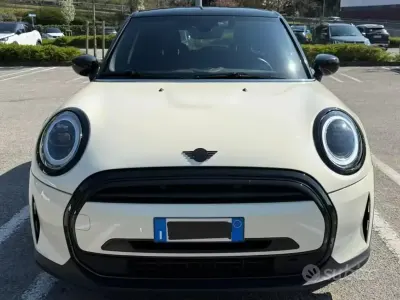 Usata Mini Cooper Business 136 CV (100 kW) 2022 Bianco Utilitaria