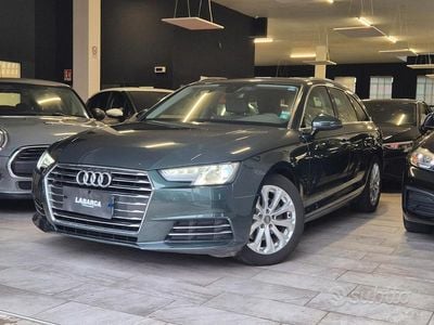 Begagnad Audi A4 Design 150 HK (110 kW) 2018 Grön Kombi