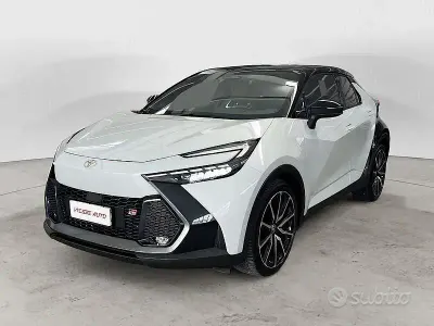Usata Toyota C-HR Sport 222 CV (163 kW) 2024 Bianco SUV
