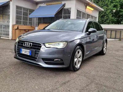 Usata Audi A3 Young 105 CV (77 kW) 2013 Other Berlina