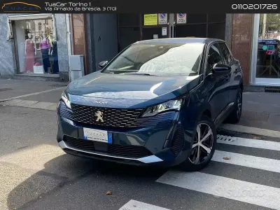 Usata Peugeot 3008 Allure 131 CV (96 kW) 2022 Bluazzurro SUV