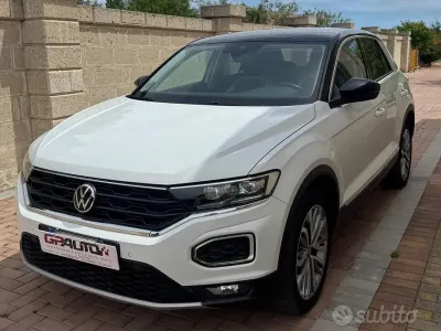 Usata VW T-Roc Advance 150 CV (110 kW) 2021 Bianco SUV