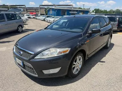 Usata Ford Mondeo Titanium 140 CV (102 kW) 2010 Grigio Station wagon