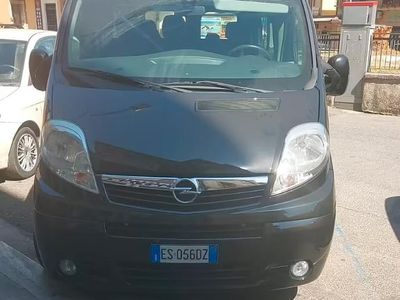 Usata Opel Vivaro 120 CV (88 kW) 2013 Nero Monovolume