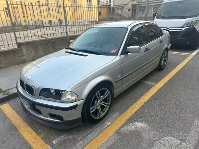 Usata BMW 320 136 CV (100 kW) 1999 Grigio Berlina