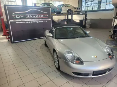 Usata Porsche Boxster 252 CV (185 kW) 2001 Argento Cabrio