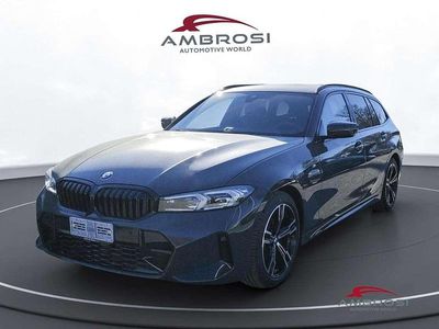Nuova BMW 318 Comfort Edition 150 CV (110 kW) 2026 Dravit grey metallizzato Station wagon