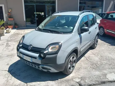 Begagnad Fiat Panda Cross Cross 95 HK (69 kW) 2017 Grå Halvkombi