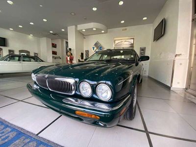 usata Jaguar XJ8 XJ84.0 EXECUTIVE 1998 ASI NUOVA