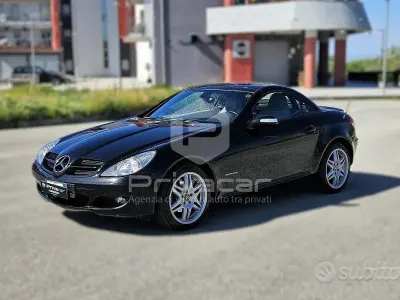 Usata Mercedes SLK200 163 CV (119 kW) 2004 Nero Cabrio