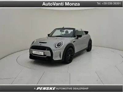 Usata Mini Cooper S Cabriolet Essential 192 CV (141 kW) 2024 Grigio Cabrio
