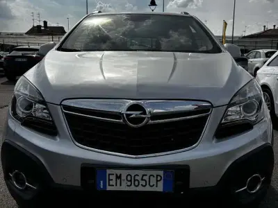Usata Opel Mokka Cosmo 131 CV (96 kW) 2013 Argento SUV
