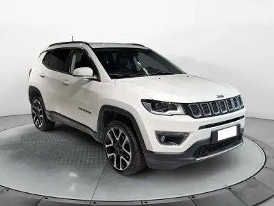 Usata Jeep Compass Limited 140 CV (102 kW) 2018 Bianco SUV