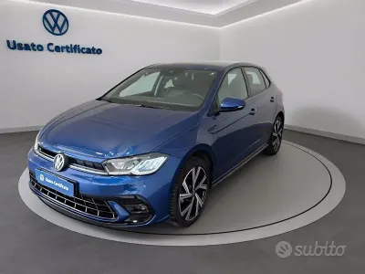 Usata VW Polo R-line 95 CV (69 kW) 2023 Blu Utilitaria