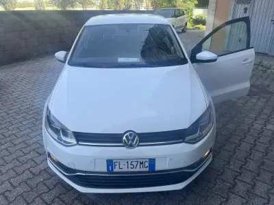 Usata VW Polo Comfortline 75 CV (55 kW) 2017 Bianco Berlina