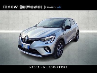 Usata Renault Captur Intens 100 CV (73 kW) 2023 Grigio chiaro SUV