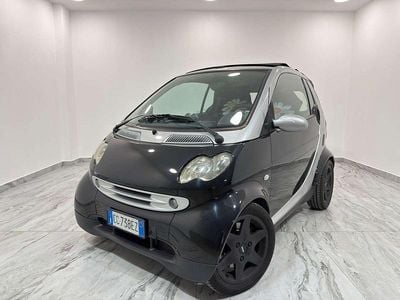 Usata Smart ForTwo Cabrio Passion 54 CV (39 kW) 2002 Nero Cabrio