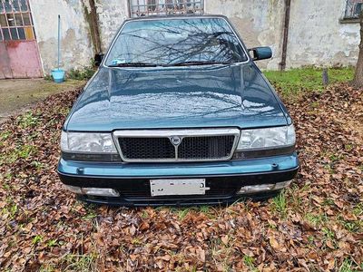 Usata Lancia Thema 166 CV (122 kW) 1987 Verde Berlina