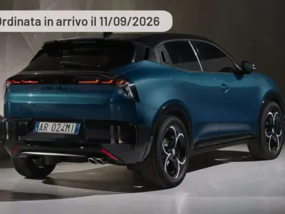 Nuova Alfa Romeo Junior Edizione Speciale 145 CV (106 kW) 2026 Argento SUV