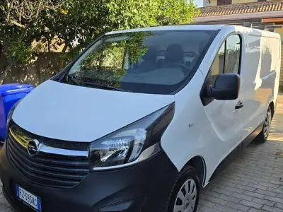 Usata Opel Vivaro-e Combi