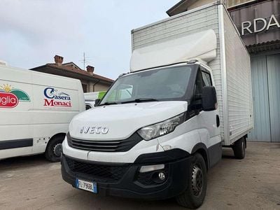 Usata Iveco Daily 204 CV (150 kW) 2017 Bianco Furgone
