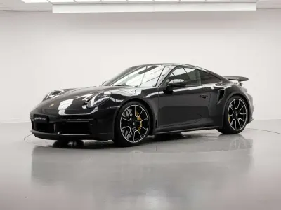 Usata Porsche 992 650 CV (478 kW) 2021 Nero Coupé