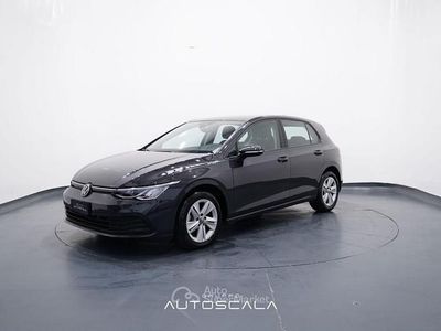 Usata VW Golf VIII Life 110 CV (80 kW) 2023 Gray Berlina