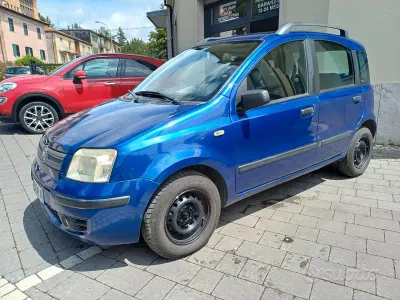 Usado Fiat Panda Dynamic 69 HP (50 kW) 2006 Azul Citadino