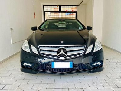 Usata Mercedes E250 AMG 204 CV (150 kW) 2009 Nero Coupé