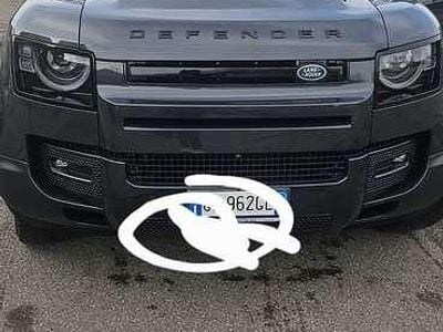 Usata Land Rover Defender 241 CV (177 kW) 2023 Grigio SUV