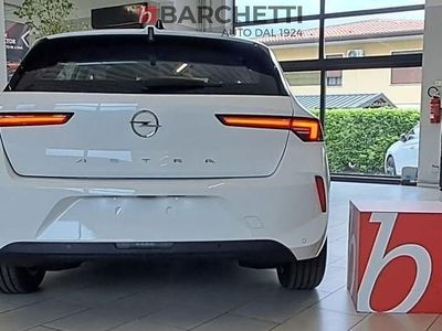Usata Opel Astra Edition 110 CV (80 kW) 2023 Bianco Utilitaria
