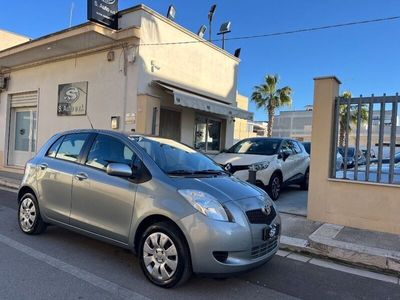 usata Toyota Yaris 1.0 5 porte Now