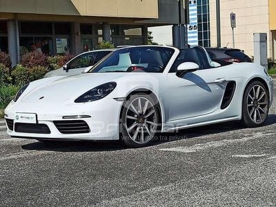 Usata Porsche 718 Boxster 300 CV (220 kW) 2021 Bianco Cabrio