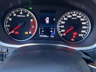 Usata Mitsubishi Eclipse Cross 163 CV (119 kW) 2020 Bianco SUV