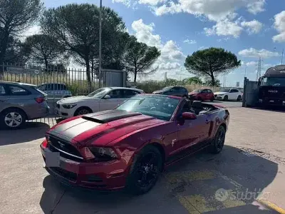 Usata Ford Mustang 305 CV (224 kW) 2014 Cabrio
