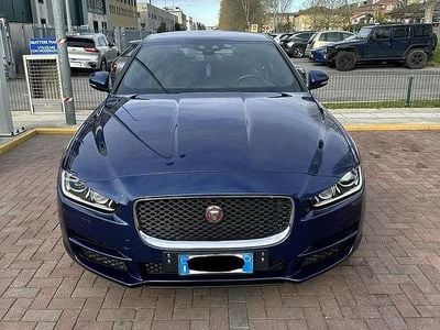 Occasion Jaguar XE Business Edition 179 ch (131 kW) 2016 Bleue Berline
