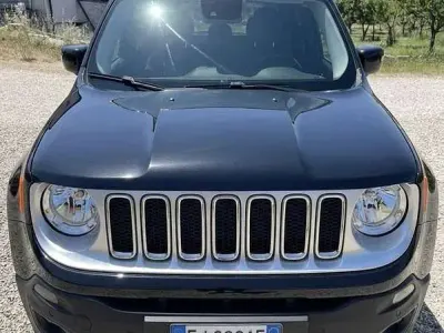 Usata Jeep Renegade Limited 120 CV (88 kW) 2017 Nero SUV