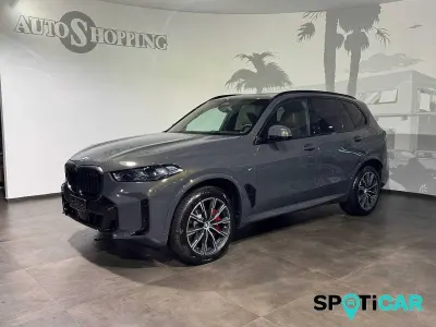 Usata BMW X5 M Sport 490 CV (360 kW) 2024 Grigio SUV