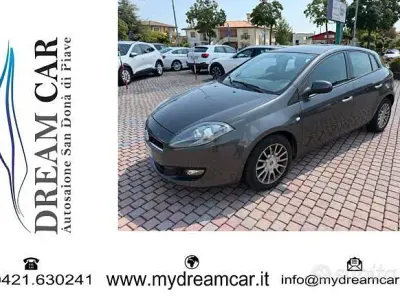 Usata Fiat Bravo 120 CV (88 kW) 2011 Grigio Utilitaria