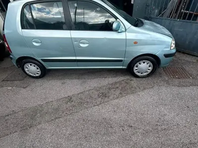 Usata Hyundai Atos 75 CV (55 kW) 2004 Bluazzurro Utilitaria