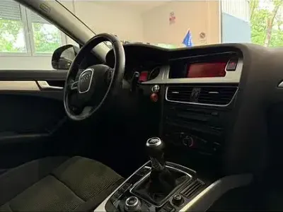 Usata Audi A4 143 CV (105 kW) 2009 Nero Station wagon
