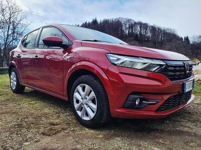 Usata Dacia Sandero Comfort 101 CV (74 kW) 2021 Rosso Berlina
