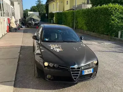 Usata Alfa Romeo 159 150 CV (110 kW) 2009 Nero Station wagon