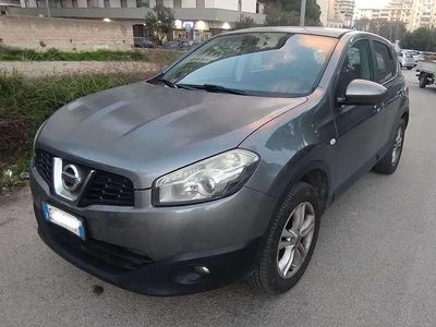 Usata Nissan Qashqai Acenta 110 CV (80 kW) 2011 Grigio SUV