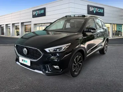 Usata MG ZS Luxury 111 CV (81 kW) 2022 Nero SUV